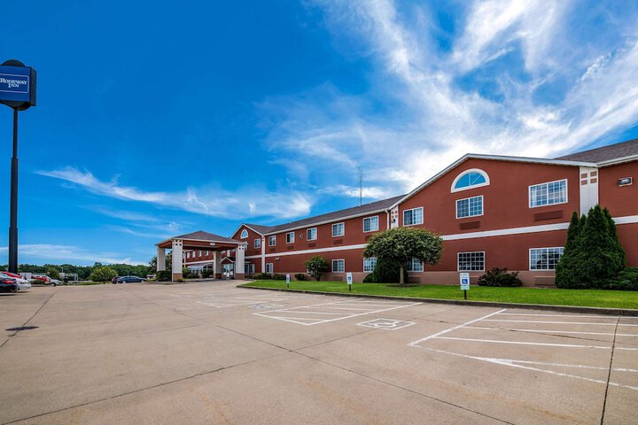 Hotel 3 of 42