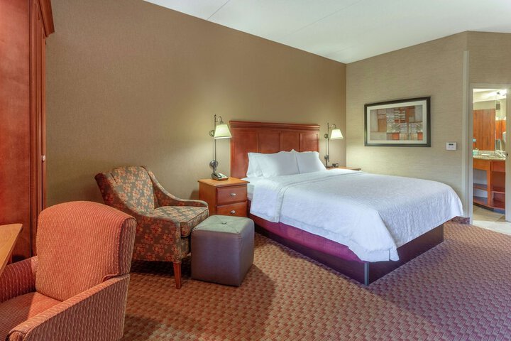Room 3 of 18