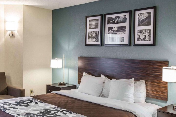 Room 22 of 30