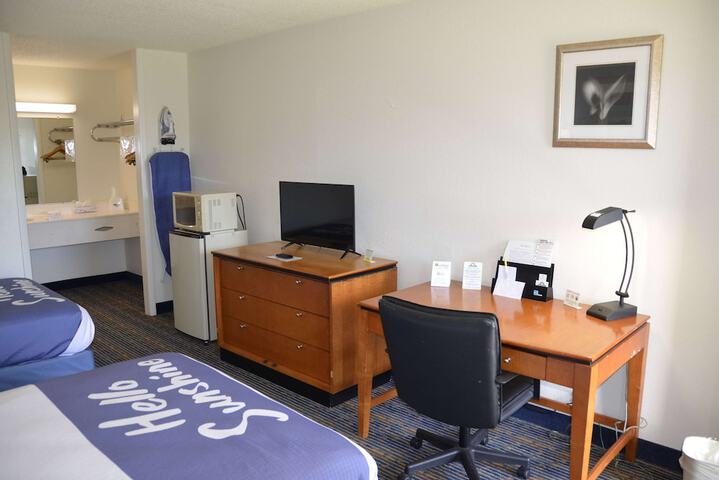 Room 21 of 75