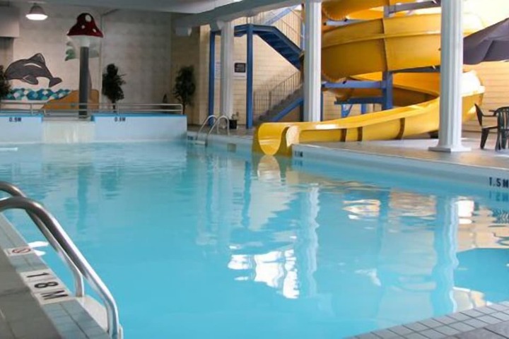 Pool 4 of 45