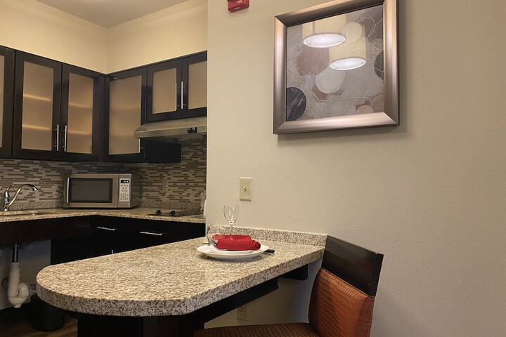 Staybridge Suites Liverpool Syracuse by IHG