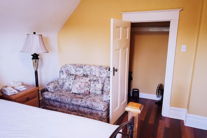 Room 78 of 140