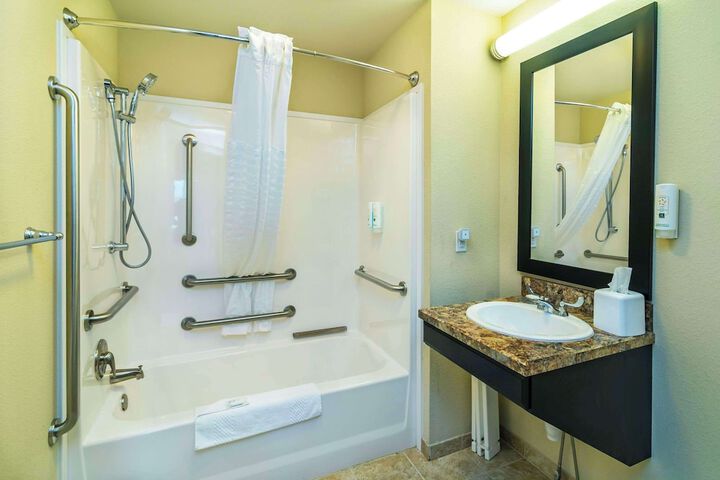 Room 20 of 29