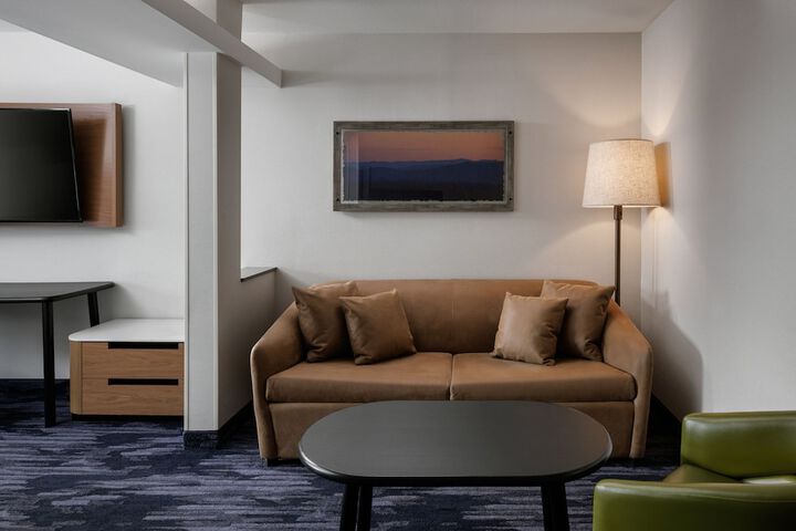 Room 20 of 40