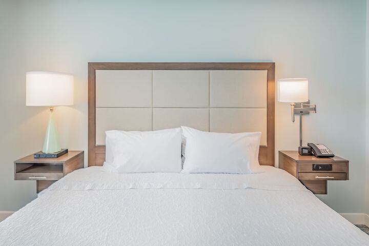 Hampton Inn & Suites Panama City Beach-Beachfront