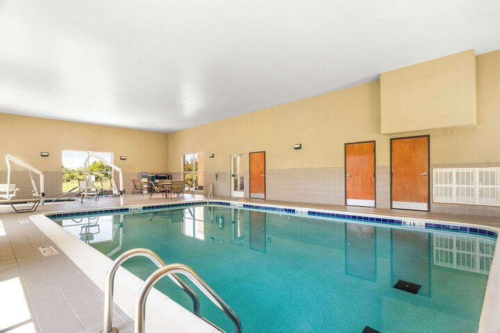 Pool 7 of 53