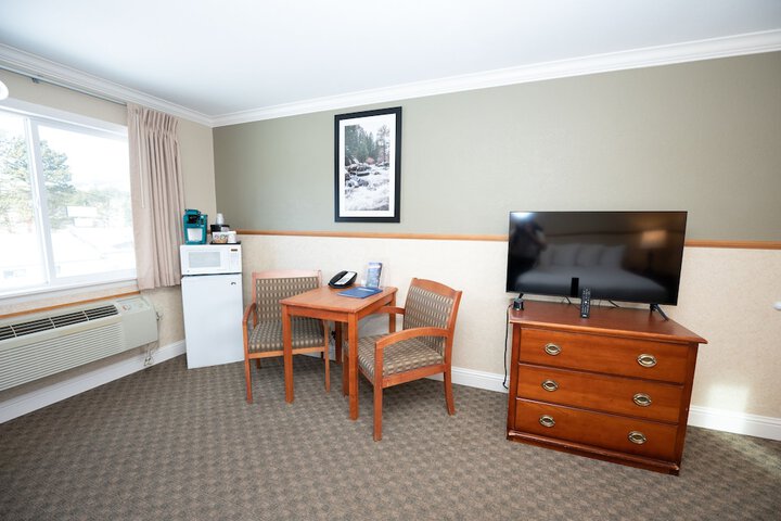 Room 63 of 114