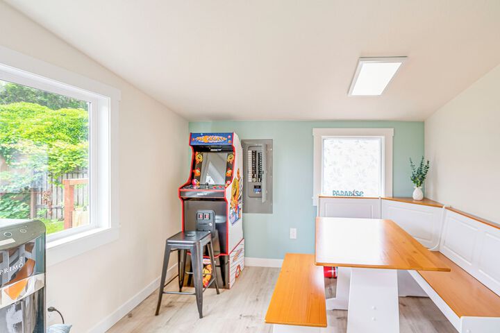 1 / 2 Mi to Ocean: Copalis Beach Hideaway!