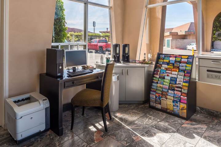 Laurel Inn Motel