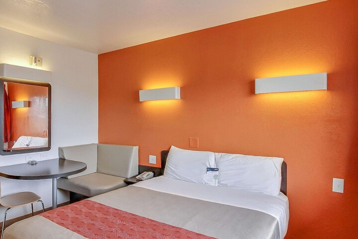 Motel 6 Buellton CA - Solvang Area