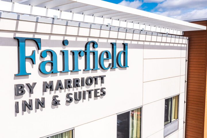 Fairfield Inn & Suites Rochester Mayo Clinic Area / St. Marys