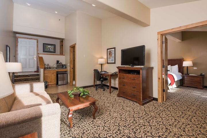 Best Western Tyrolean Lodge
