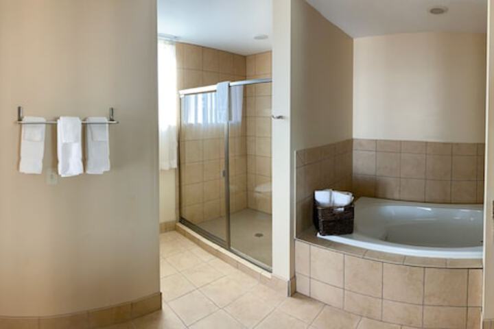 Room 13 of 23