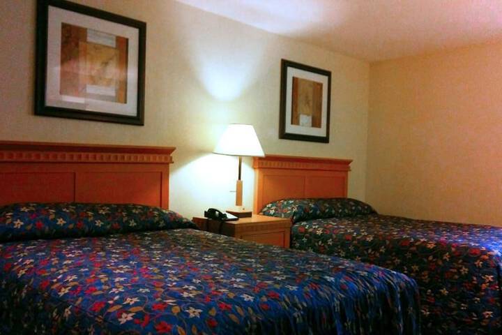 Room 16 of 34
