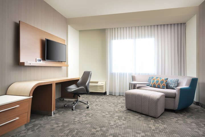 Room 21 of 51