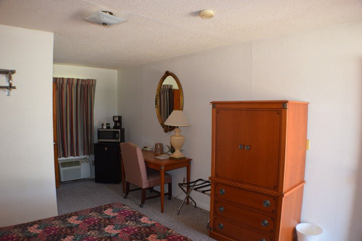Best Budget Inn