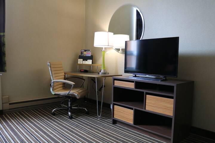 Room 29 of 35