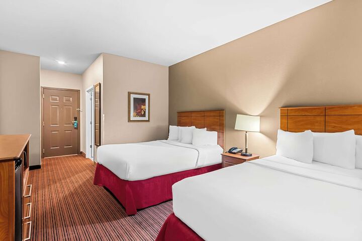 Room 9 of 39