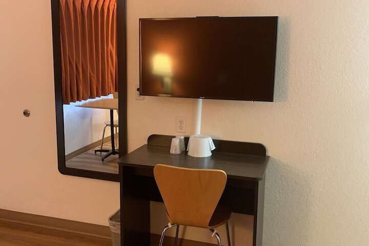 Motel 6 Grants NM