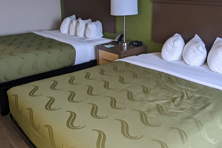 Quality Inn & Suites Delaware South