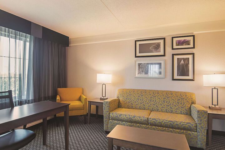 Room 37 of 52
