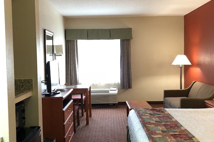 Millennium Inn