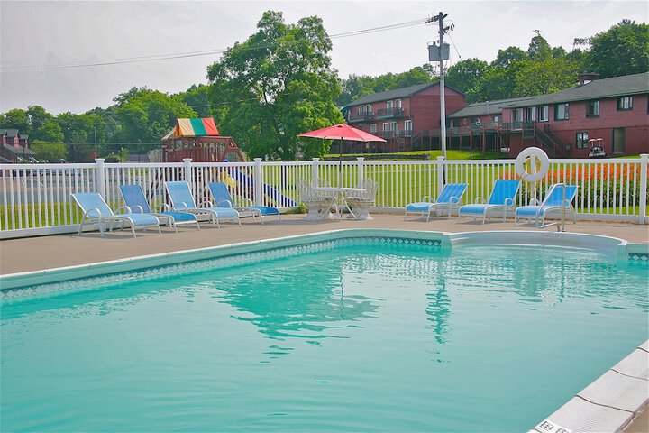 Pool 3 of 105