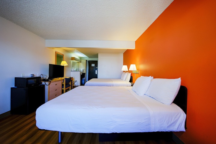 Room 74 of 123