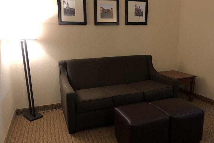 Room 49 of 85