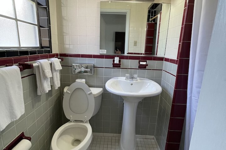 Room 20 of 21