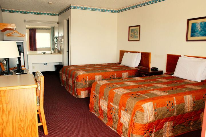 Room 12 of 30