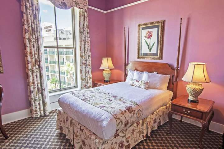 Room 42 of 69