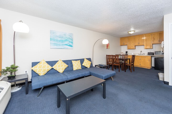 Room 42 of 72