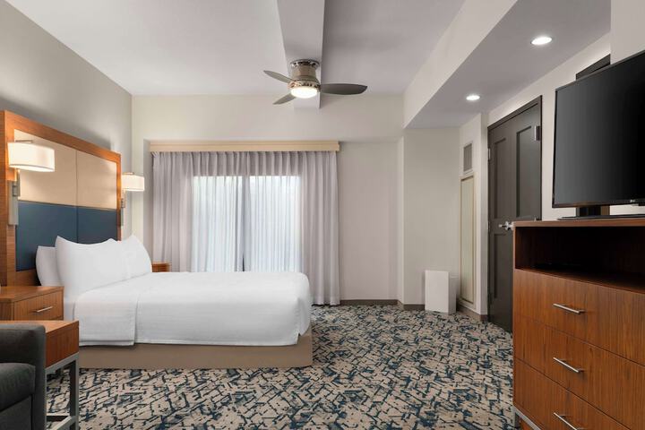 Room 39 of 58