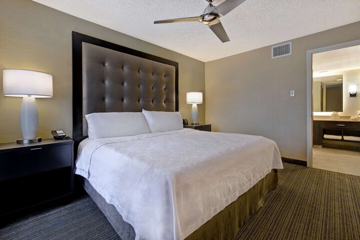 Homewood Suites by Hilton - Boulder