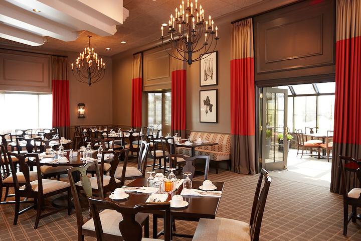 Ethan Allen Hotel
