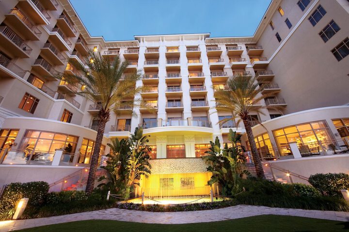 Sandpearl Resort