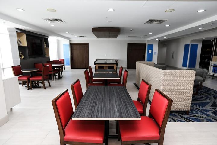 Holiday Inn Express : Hillsboro I-35 by IHG