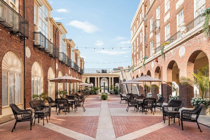 Magnolia Hotel Omaha
