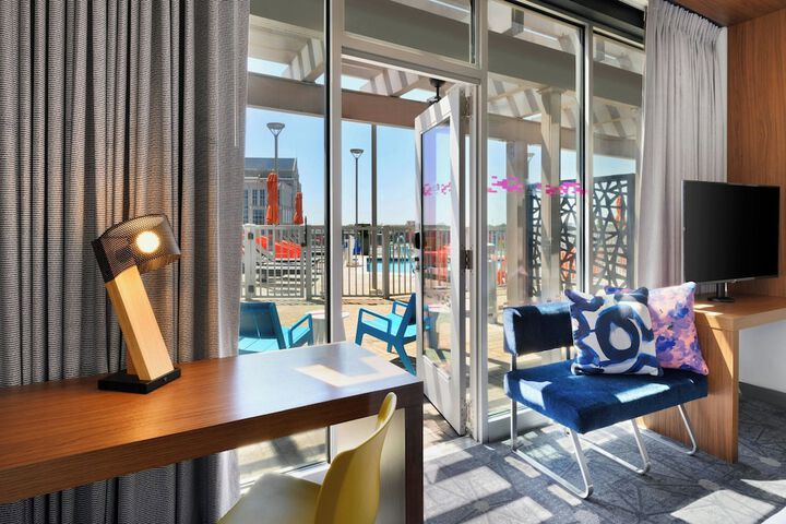 Aloft by Marriott Greenville Downtown