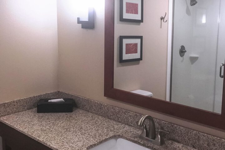 Room 16 of 47