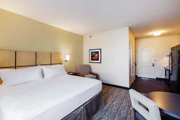 Room 44 of 59