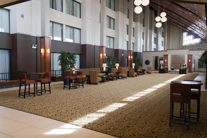 HOLIDAY INN ITASCA (WOODFIELD AREA) (EX