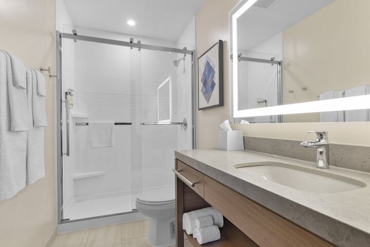 Candlewood Suites Collingwood by IHG
