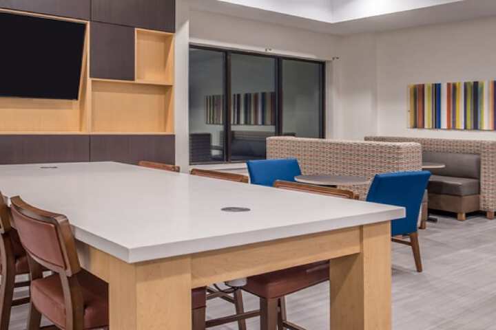 Holiday Inn Express & Suites Laplace by IHG