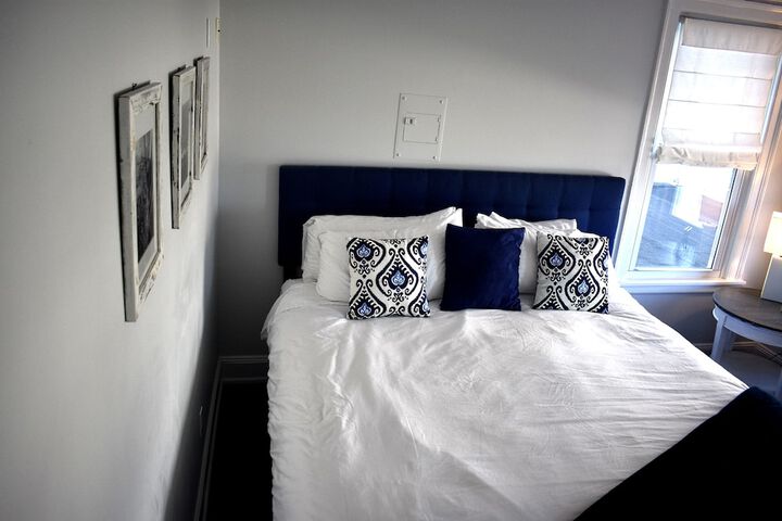 Room 139 of 183