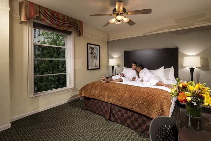 Room 18 of 25