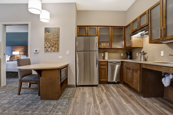 Staybridge Suites Overland Park - Kansas City S by IHG