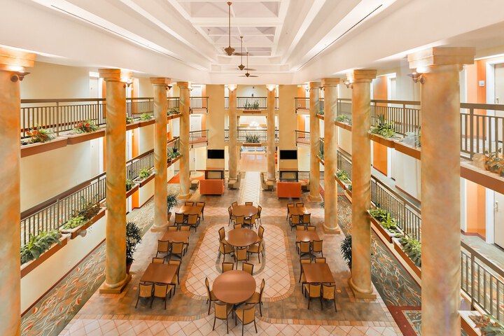 Holiday Inn Express Hotel & Suites San Jose-Morgan Hill by IHG